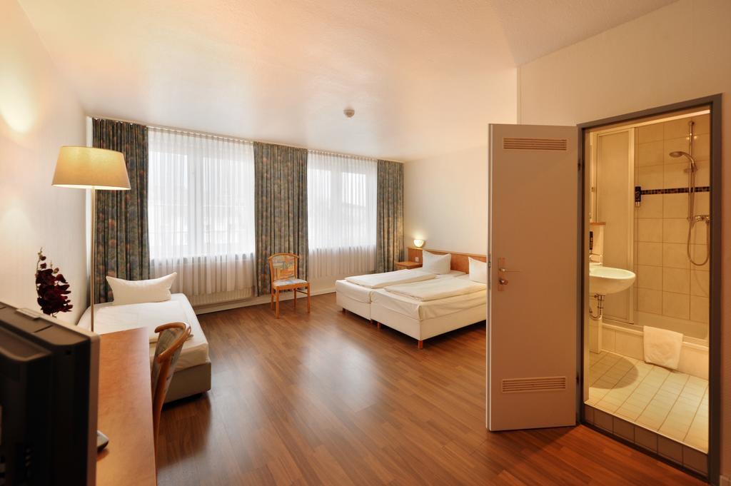 Fair Hotel Frankfurt - An Der Messe Frankfurt nad Menem Pokój zdjęcie