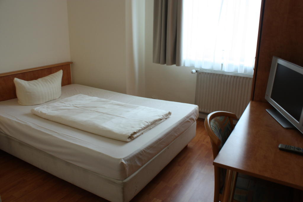 Fair Hotel Frankfurt - An Der Messe Frankfurt nad Menem Zewnętrze zdjęcie